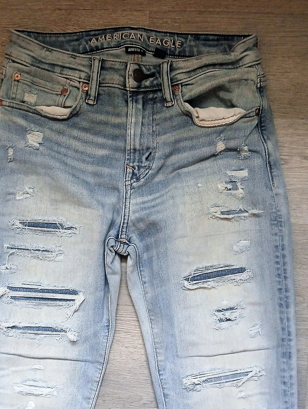 American Eagle Distressed Skinny Jeans in Blue 28×32
